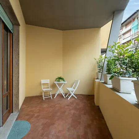 Apartment Keys Of Italy - Monaco 9 - 2 Bedrooms Flat Nearby The Train Station