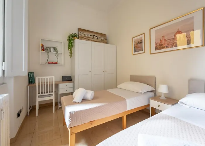 Keys Of Italy - Monaco 9 - 2 Bedrooms Flat Nearby The Train Station *