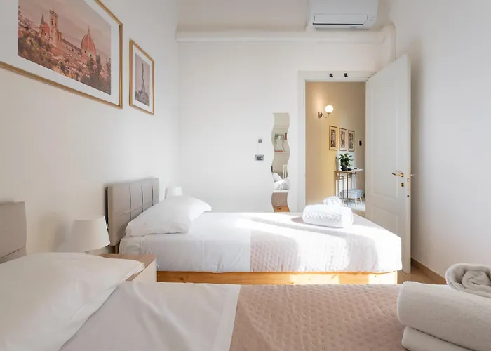 Апартаменты Keys Of Italy - Monaco 9 - 2 Bedrooms Flat Nearby The Train Station Флоренция