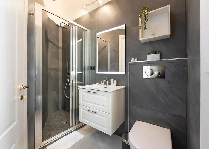 Keys Of Italy - Monaco 9 - 2 Bedrooms Flat Nearby The Train Station Флоренция