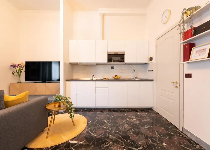 Апартаменты Keys Of Italy - Monaco 9 - 2 Bedrooms Flat Nearby The Train Station *