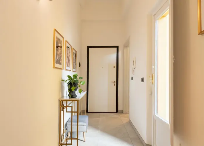 Апартаменты Keys Of Italy - Monaco 9 - 2 Bedrooms Flat Nearby The Train Station Флоренция